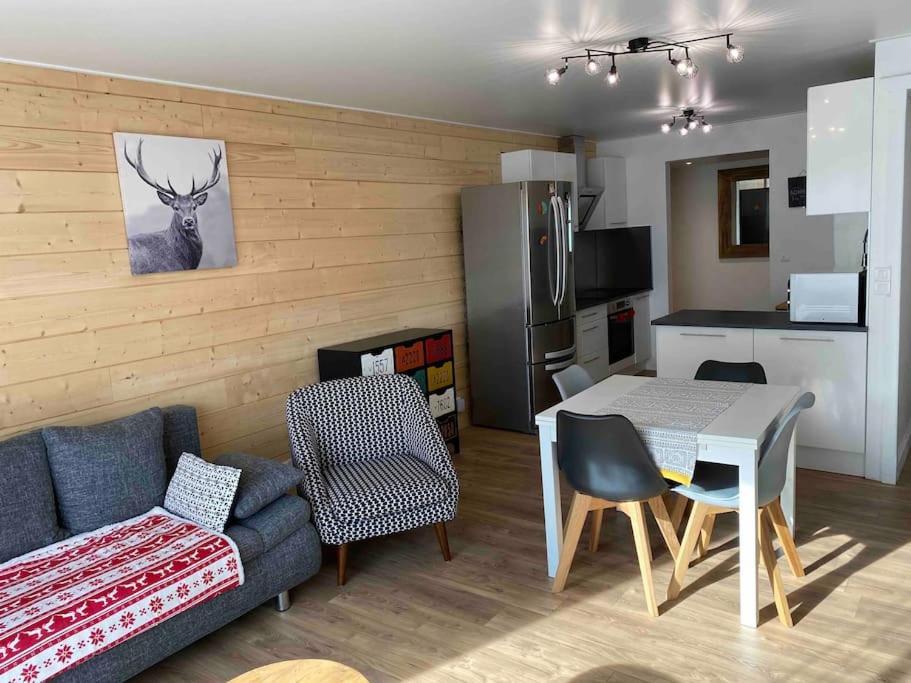 T3 Plein Centre Ville Font Romeu Parking Couvert Exterior foto